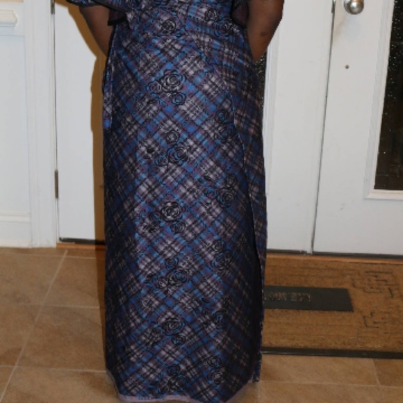 Cold shoulder blouse/top and wrapper(iro & buba) - Picture 3 of 3